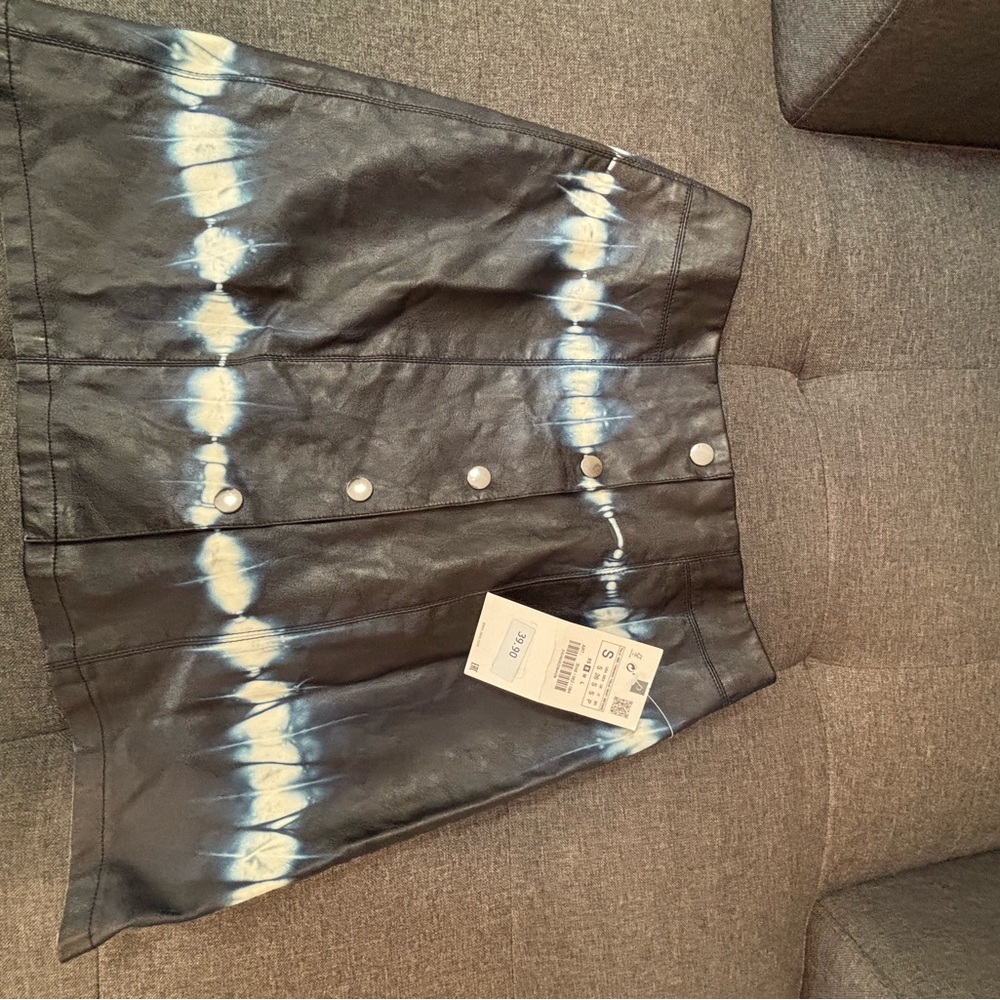 3 fun pieces: zara Tie-Dye Skirt, a new day stripe skirt & sassy Bali style wrap